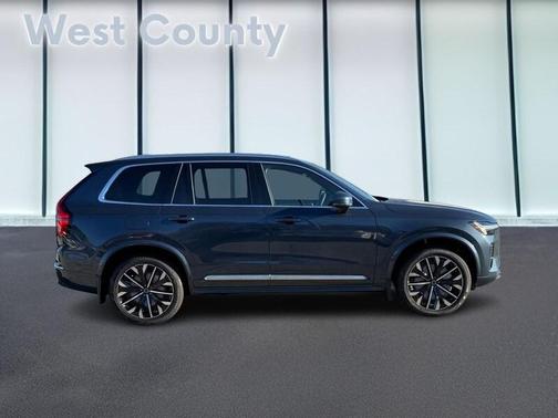 2026 Volvo XC90 B5 Core