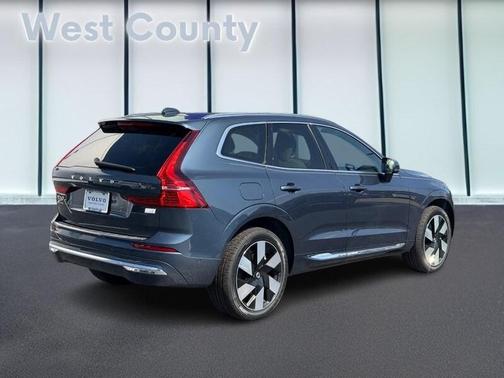 Denim Blue 2023 Volvo XC60 Recharge Plug-In Hybrid T8 Plus Bright Theme