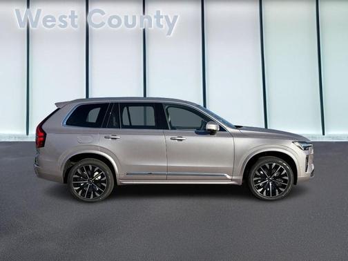 2026 Volvo XC90 B6 Plus 7-Seater
