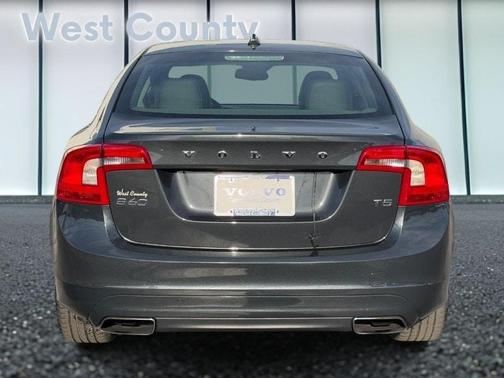 2015 Volvo S60 T5 Premier