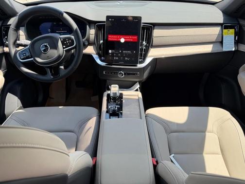 Onyx Black Metallic 2026 Volvo XC90 Plug-In Hybrid T8 Plus 7-Seater