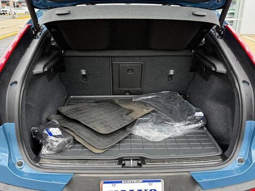 2023 Volvo C40 Recharge Pure Electric Twin Plus