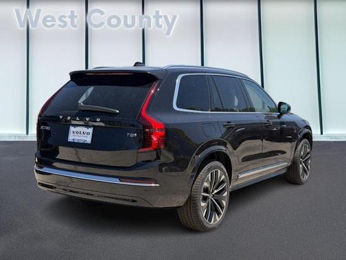 Onyx Black Metallic 2026 Volvo XC90 Plug-In Hybrid T8 Plus 6-Seater