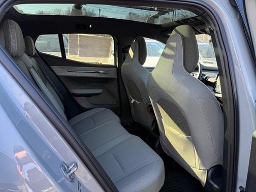 2026 Volvo EX30 TWIN MOTOR ULTRA