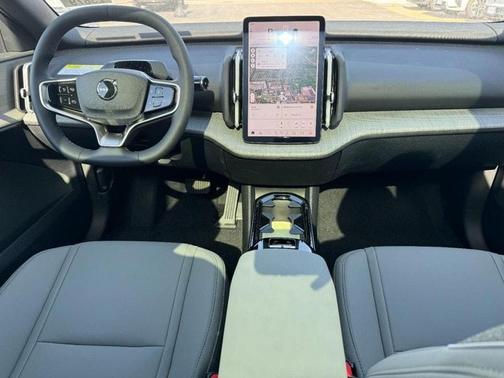 2026 Volvo EX30 Twin Motor AWD Cross Country Ultra