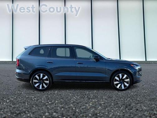 2025 Volvo EX90 Twin Motor Performance Ultra
