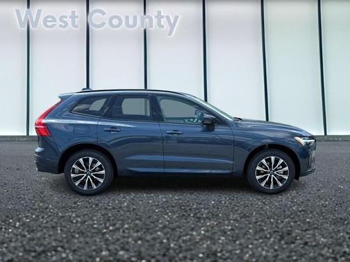2025 Volvo XC60 B5 AWD Core