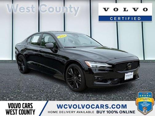 2024 Volvo S60 B5 Plus Black Edition