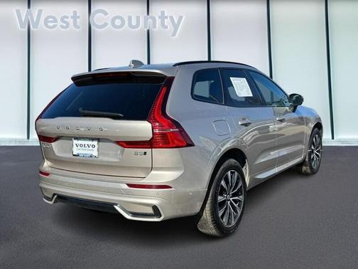 2025 Volvo XC60 B5 Plus