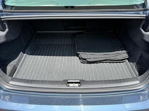 2022 Volvo S60 B5 Inscription