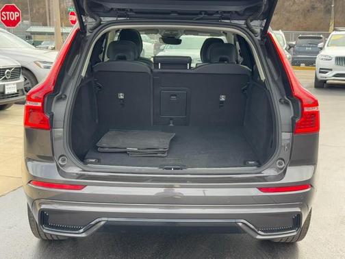 2025 Volvo XC60 B5 Plus