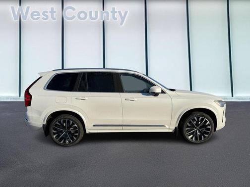 2026 Volvo XC90 B6 Plus 6-Seater