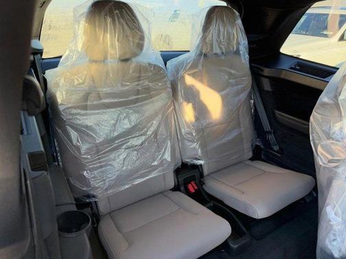 2026 Volvo XC90 B6 Plus 6-Seater