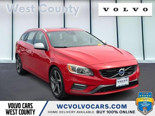 Passion Red 2015 Volvo V60 T6 R-Design Platinum