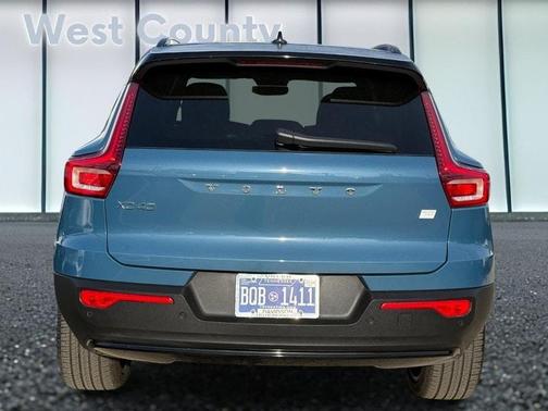2023 Volvo XC40 Recharge Pure Electric Twin Ultimate