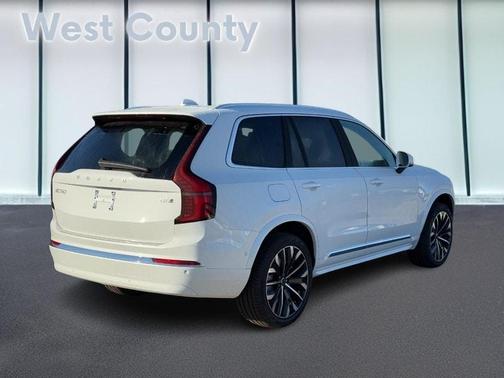 2026 Volvo XC90 B6 Plus 7-Seater