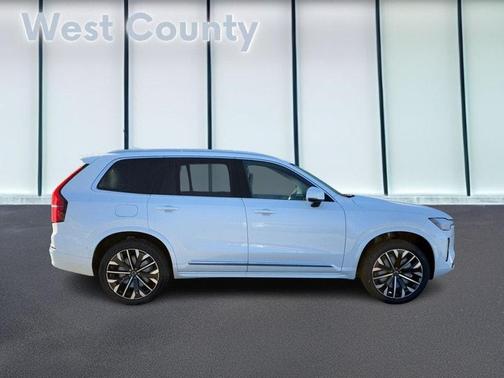 2026 Volvo XC90 B6 Plus 7-Seater