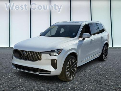 2025 Volvo XC90 B6 Plus 7-Seater