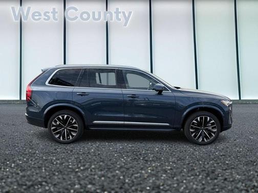 2025 Volvo XC90 Plug-In Hybrid T8 Ultra 7-Seater