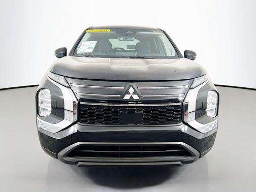 2025 Mitsubishi Outlander ES 2.5 S-AWC