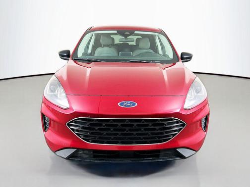 Rapid Red Metallic Tinted Clearcoat 2021 Ford Escape SE