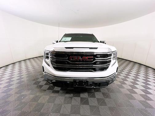 Summit White 2025 GMC Sierra 1500 SLT