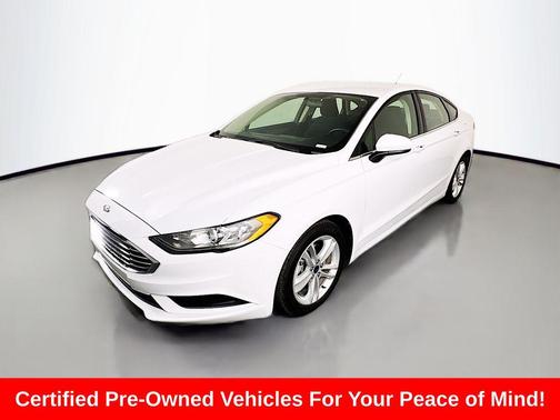 Oxford White 2018 Ford Fusion SE