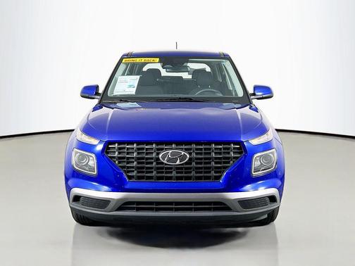 2024 Hyundai VENUE SE
