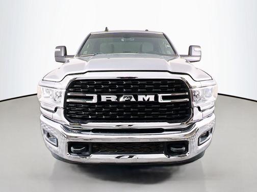 2023 RAM 2500 Big Horn Crew Cab 4x4 6'4' Box
