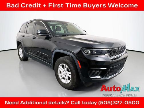 2023 Jeep Grand Cherokee Laredo