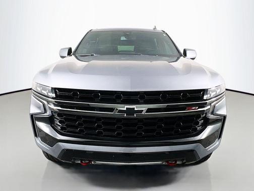 2022 Chevrolet Suburban 4WD Z71