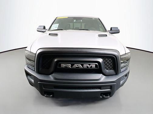 Bright Silver Metallic Clearcoat 2018 RAM 1500 Rebel