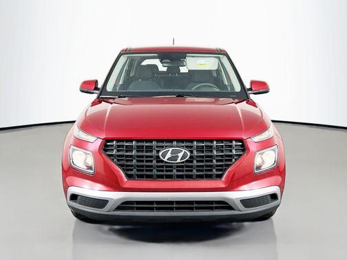 2024 Hyundai VENUE SE