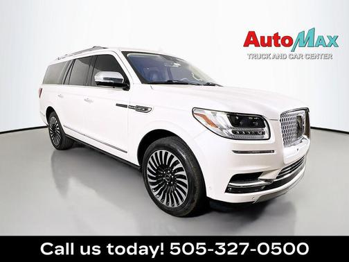 White Platinum Clearcoat Metallic 2018 Lincoln Navigator L Black Label