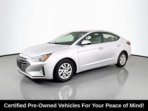 2019 Hyundai ELANTRA SE