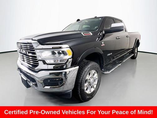 2022 RAM 3500 Laramie Crew Cab 4x4 8' Box