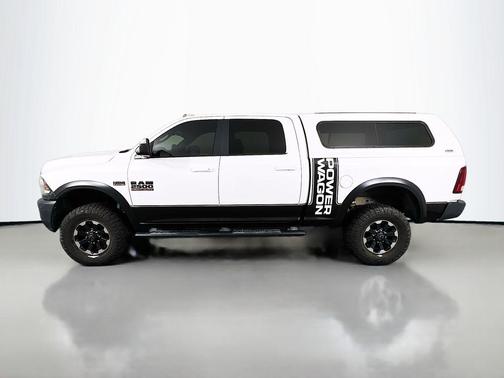 Bright White Clearcoat 2017 RAM 2500 Power Wagon