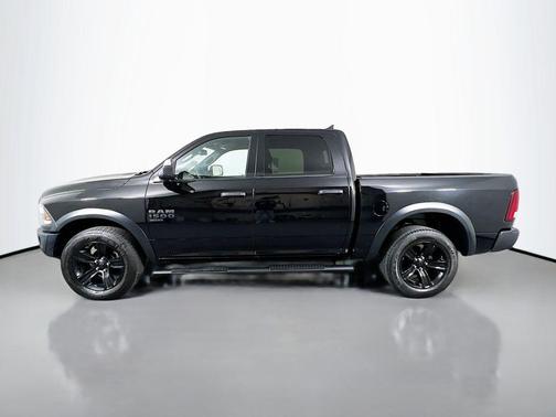 2023 RAM 1500 Classic Warlock Crew Cab 4x4 5'7' Box