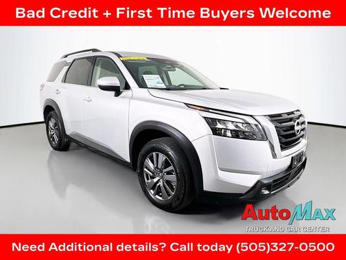 Brilliant Silver Metallic 2025 Nissan Pathfinder SV FWD