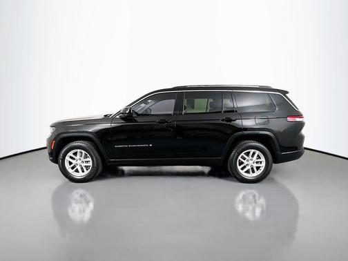 2022 Jeep Grand Cherokee L Laredo