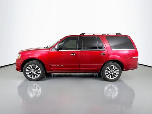 2016 Lincoln Navigator Select