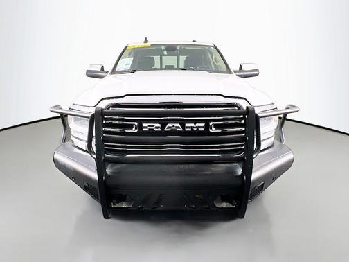 2021 RAM 2500 Laramie Crew Cab 4x4 6'4' Box