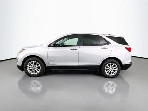 Silver Ice Metallic 2020 Chevrolet Equinox LS