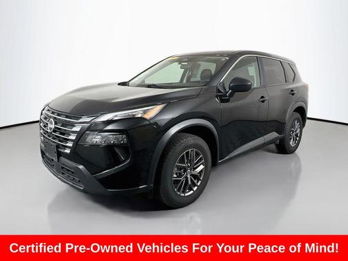 Super Black 2024 Nissan Rogue S