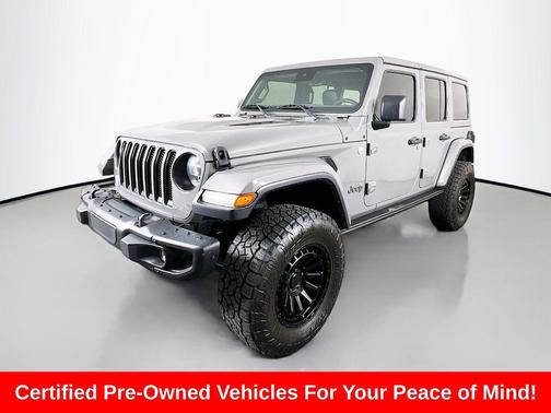 Sting-Gray Clearcoat 2019 Jeep Wrangler Unlimited Moab 4x4