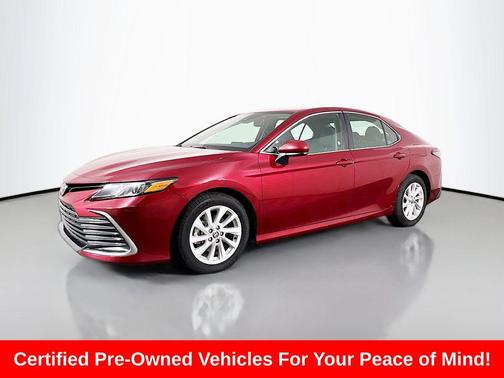 2022 Toyota Camry LE