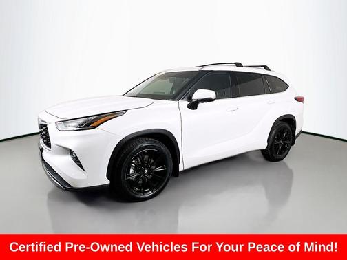 2022 Toyota Highlander Platinum