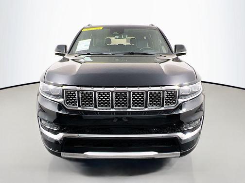 2023 Jeep Grand Wagoneer Series III 4x4