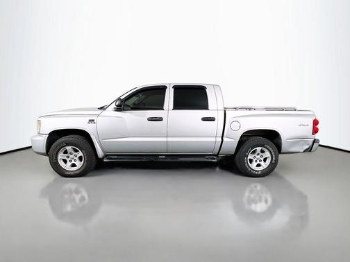 Bright Silver Clearcoat Metallic 2009 Dodge Dakota ST Crew Cab