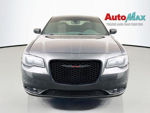 2023 Chrysler 300 S